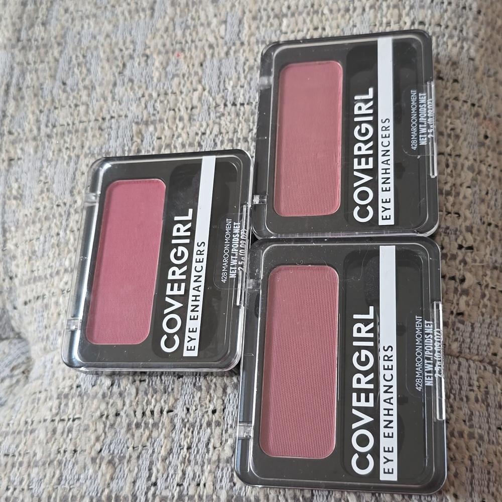 COVERGIRL BRAND WOMEN'S EYE ENHANCERS EYE MAKEUP 428 MAROON MOVEMENT BUNDLE OF 3